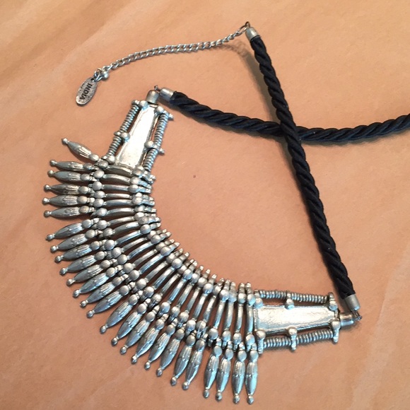 MADE IN INDIA Silver Statement Festival Necklace - Picture 1 of 4